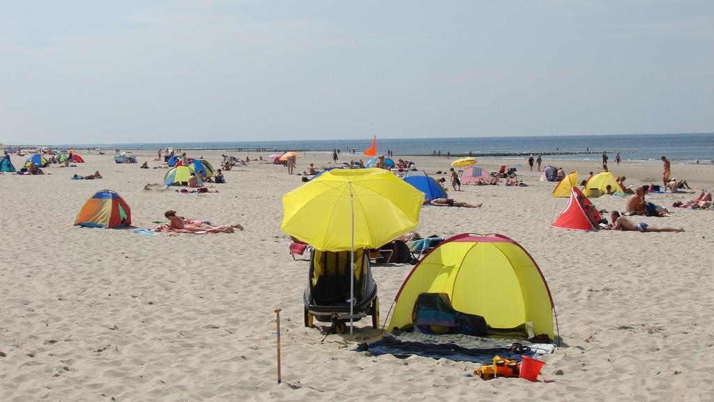Strand49 Glamping Sint Maartenszee Sint Maartensvlotbrug Екстер'єр фото